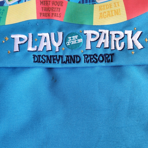 Disneyland Resort Winter Play Park Backpack - Blue Unisex - Picture 4 of 10